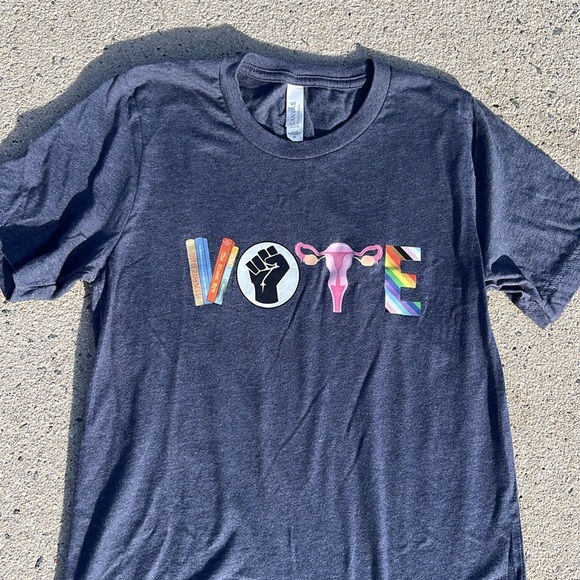 VOTE  Graphic T-Shirt XS blue Heather - Picture 2 of 5